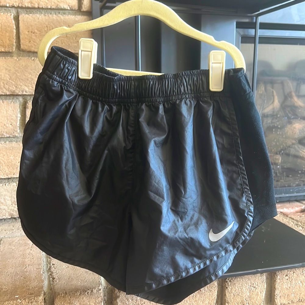 Women’s Nike Dri-fit Nike shorts